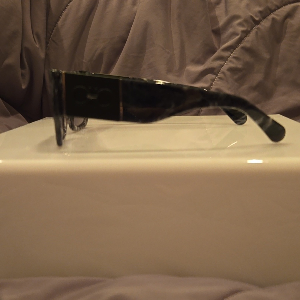 Ferragamo marble gray cat eye Sunglasses brand new in box - Picture 4 of 14